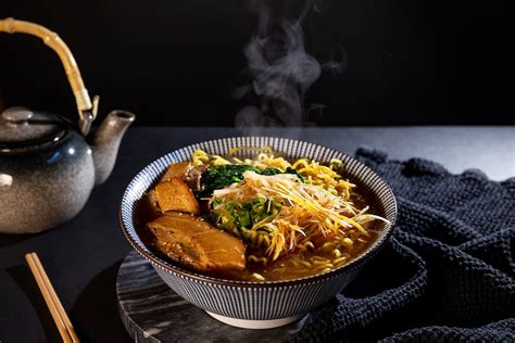  Tsukemen: Yoğun ve Doyurucu Bir Japon Ramen Deneyimi!